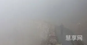 造成雾霾天气的原因(雾霾对人体的影响)