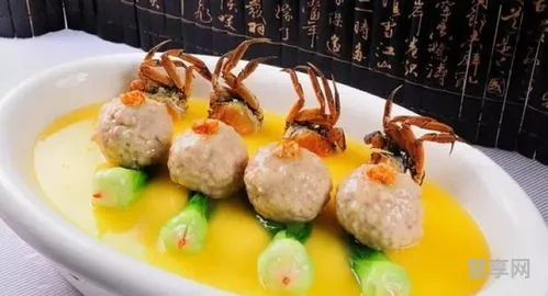 蟹黄狮子头是什么菜系(蟹黄狮子头的做法视频)