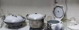 家用电器着火怎么办(电器火灾要用什么灭火器)