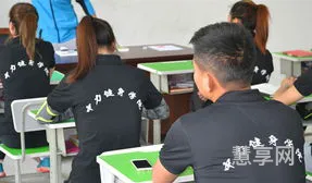 私人教练怎么考(请私人教练多少钱一个月多少钱)