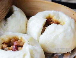 叉烧包怎么做(正宗叉烧包的做法和配方)