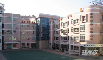 关于实小学区房及入学条件(初中学区房上学需要什么条件)