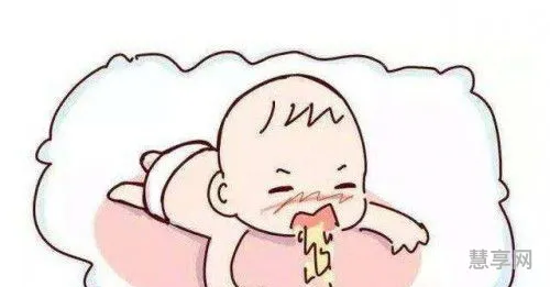 宝宝吐奶什么原因(婴儿容易吐奶解决办法)