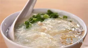 早餐吃什么最养胃(早晨起来空腹吃什么养胃)