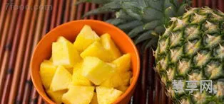 菠萝是什么意思很污(说女生是个菠萝啥意思)