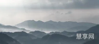 崇山峻岭造句(崇山峻岭比喻什么)