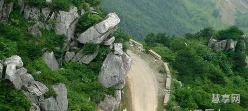 西岳指的是什么山(五岳山分别是哪些山)