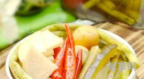 四川泡菜是哪个地方的菜(四川泡菜酸萝卜的做法)