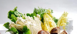吃火锅配什么菜(火锅食材)