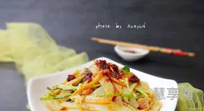 怎么在家做凉皮(家庭做凉皮的简单方法)