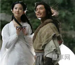 小龙女比杨过大几岁(杨过与小龙女有后代吗)