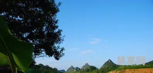 夏天最佳旅游地方(夏天适合去哪些地方旅游)