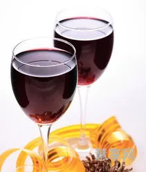 如何制作葡萄酒(葡萄泡酒的正确方法)