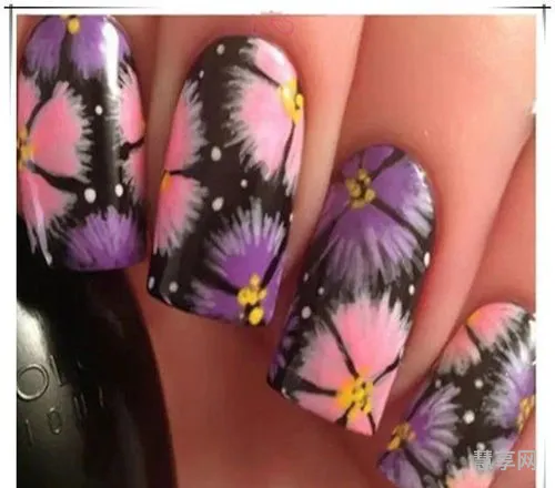 芊芊什么颜色(词语芊芊代表哪种绿色)