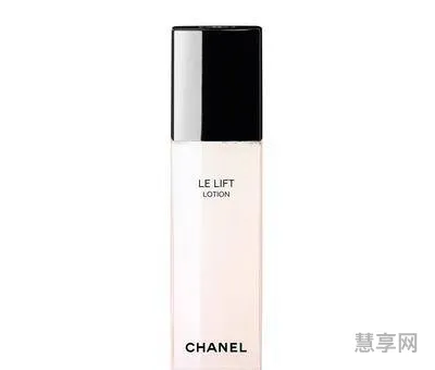 爽肤水怎么用(爽肤水用完要洗脸吗)