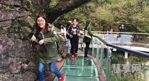 张家界天门山玻璃栈道(张家界天门山门票价格一览表2023)