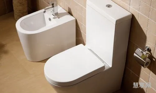马桶水箱一直流水怎么办(马桶水槽一直注水不停)
