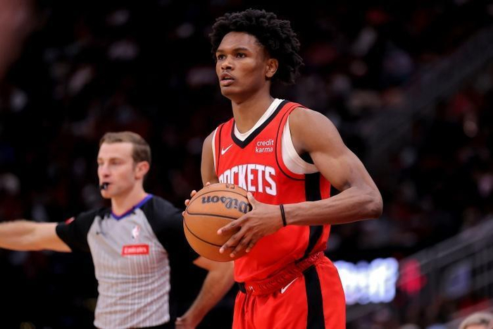 火箭双能后卫谢泼德与阿门汤普森互补性凸显