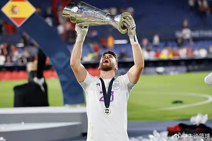 西班牙友谊赛3-0横扫塞尔维亚 露出世界杯阵容深