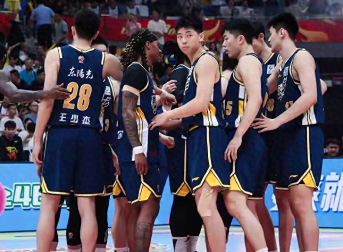 广东男篮大胜吉林杜润旺爆发助队两连胜