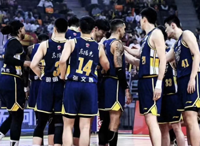 广东男篮大胜吉林杜润旺爆发助队两连胜