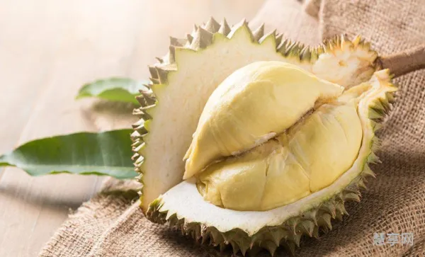 榴莲泡海水还能吃吗(榴莲解冻后怎么好多水还能吃吗)
