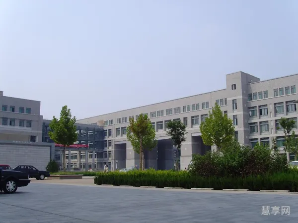 山东师范大学化学院(化学化工与材料科学学院)