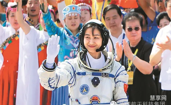 女航天员刘洋的近况(刘洋现状(最新))
